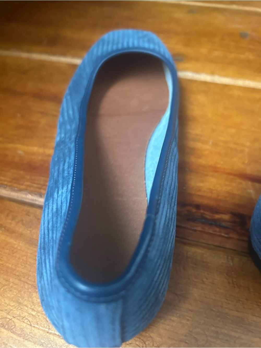 Vionic Orinda Ballet Flats in Denim Blue Suede, size 7.5 medium - Picture 5 of 7